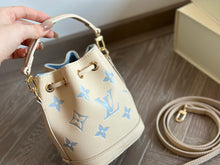 Load image into Gallery viewer, LB992 Nano Noé / 5.1 x 6.3 x 3.9 inches