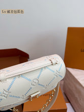 Load image into Gallery viewer, LB1484 LV New Mini Pochette Métis / Spring/Summer Edition / 21 x 13 cm