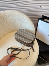 Load image into Gallery viewer, GC601 Gucci Horsebit 1955 Small Shoulder Bag / 7.9"W x 5.1"H x 2.4"D