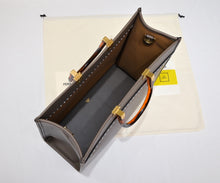 Load image into Gallery viewer, FF219 Fendi Sunshine Medium / 13.7x12.2x6.7inch
