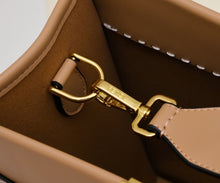 Load image into Gallery viewer, FF220 Fendi Sunshine Medium / 13.7x12.2x6.7inch