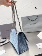 Load image into Gallery viewer, BCG054 Women's Crush Xs Chain Bag / L8,6 x H3,9 x W1,9 inch