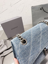 Load image into Gallery viewer, BCG054 Women's Crush Xs Chain Bag / L8,6 x H3,9 x W1,9 inch