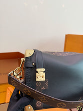 Load image into Gallery viewer, LB1486 LV Side Trunk / Medium