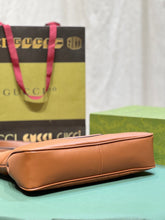 Load image into Gallery viewer, GC584 Gucci Blondie Medium Tote Bag / 13.6x16.1x3.1inch