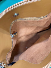 Load image into Gallery viewer, GC584 Gucci Blondie Medium Tote Bag / 13.6x16.1x3.1inch