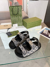 Load image into Gallery viewer, SE1336 Women's Double G Sandal / Size5-11