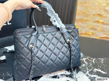 Load image into Gallery viewer, CC1442 Chanel Classic Chain Tote / 37 x 24 cm