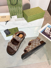 Load image into Gallery viewer, SE1337 Women's Double G Sandal / Size5-11