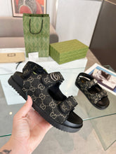 Load image into Gallery viewer, SE1336 Women's Double G Sandal / Size5-11