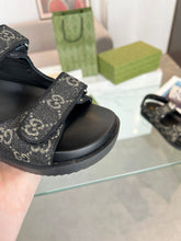 Load image into Gallery viewer, SE1338 Women's Double G Sandal / Size5-11