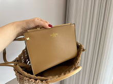 Load image into Gallery viewer, VLTN091 LOCÒ Raffia Shoulder Bag / 13.7x9.6x2.7inch