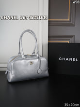 Load image into Gallery viewer, CC1446 CHANEL 26S Bowling Bag / Long Handle / 35 x 20 cm