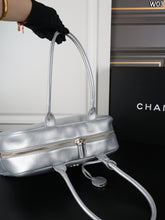 Load image into Gallery viewer, CC1446 CHANEL 26S Bowling Bag / Long Handle / 35 x 20 cm