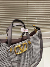 Load image into Gallery viewer, VLTN084 Medium Straw Summer Tote Bag / W13.8xH9.8xD6.7 in