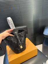 Load image into Gallery viewer, LB1344 All In BB / 6.3 x 7.1 x 4.7 inches