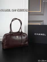 Load image into Gallery viewer, CC1446 CHANEL 26S Bowling Bag / Long Handle / 35 x 20 cm
