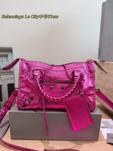 Load image into Gallery viewer, BC076 Balenciaga Le Cagole / Large: 32 x 22 cm Medium: 30 x 19 cm Small: 24 x 14 cm