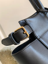 Load image into Gallery viewer, CL121 Celine Cabas / HIGHEST QUALITY VERSION / 17.7x10.6x5.9inch