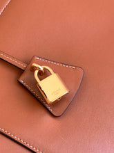 Load image into Gallery viewer, CL122 Celine Cabas / HIGHEST QUALITY VERSION / 17.7x10.6x5.9inch
