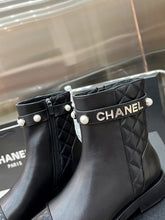 Load image into Gallery viewer, SE1217 CC Short Boots / Size4-10