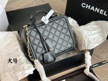 Load image into Gallery viewer, CC817 Vanity Case PM/MM