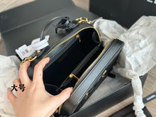 Load image into Gallery viewer, CC817 Vanity Case PM/MM