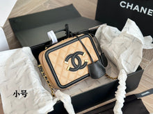 Load image into Gallery viewer, CC817 Vanity Case PM/MM