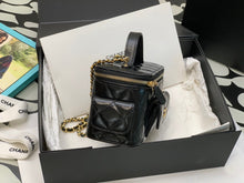 Load image into Gallery viewer, CC818 Vanity Case / HIGHEST QUALITY VERSION / 3.9x6.7x3.3inch