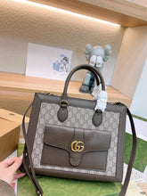 Load image into Gallery viewer, GC607 Medium Tote Bag / 13.3x10.2inch