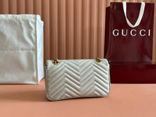 Load image into Gallery viewer, GC791 Gucci GG Marmont / HIGHEST QUALITY VERSION / 26 x 15 x 7 cm