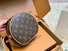 Load image into Gallery viewer, LB998 Boite Chapeau Soulpe PM / 6.7 x 6.3 x 2.7inch