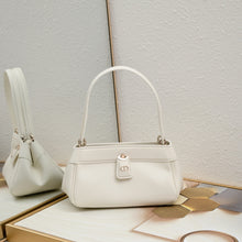 Load image into Gallery viewer, DR446 Small Key Bag / 8.6x4.7x4.7inch