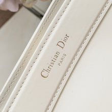 Load image into Gallery viewer, DR444 Small Key Bag / 8.6x4.7x4.7inch