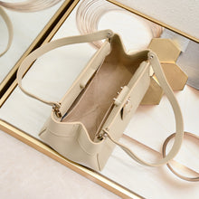 Load image into Gallery viewer, DR445 Small Key Bag / 8.6x4.7x4.7inch