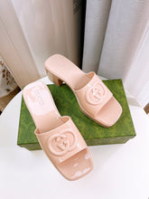 Load image into Gallery viewer, SE1071 GG Women's Rubber Slide Sandal / Size5-11