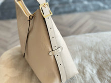 Load image into Gallery viewer, LB1008 CarryAll PM / 11.4 x 9.4 x 4.7 inches