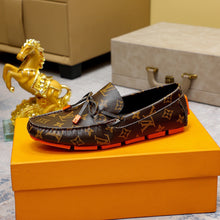 Load image into Gallery viewer, MSE073 LV Driver Moccasin / Size7-12