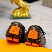 Load image into Gallery viewer, MSE073 LV Driver Moccasin / Size7-12