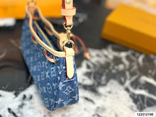 Load image into Gallery viewer, LB1498 LV Nano Frivole / 24 x 13 x 8 cm