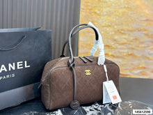 Load image into Gallery viewer, CC1454 CHANEL 26S New Bowling Bag / 35 x 20 cm