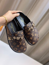 Load image into Gallery viewer, SE1473 LV Cosy Flat Comfort Clog / Size5-11