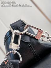 Load image into Gallery viewer, LB1158 LV x TM CarryAll Vibe MM / 15.4 x 11.8 x 5.9 inches