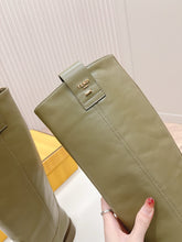 Load image into Gallery viewer, SE1472 Fendi Filo Boots / Size5-9
