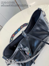 Load image into Gallery viewer, LB1158 LV x TM CarryAll Vibe MM / 15.4 x 11.8 x 5.9 inches