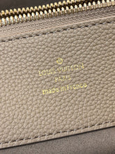 Load image into Gallery viewer, LB1347 Bella Tote / 12.6 x 9.1 x 5.1 inches / HIGHEST QUALITY VERSION