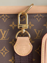 Load image into Gallery viewer, LB965 Hunting Bag / 18.9x15.7x8.7inches / HIGHEST QUALITY VERSION