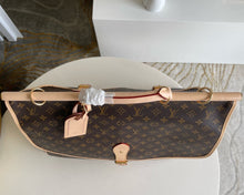 Load image into Gallery viewer, LB965 Hunting Bag / 18.9x15.7x8.7inches / HIGHEST QUALITY VERSION