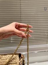 Load image into Gallery viewer, YSK417 Kate 99 Tassel in Raffia / 10.2 x 5.3 x 1.7 INCHES