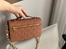 Load image into Gallery viewer, LB1075 Pochette Métis East West / 8.5 x 5.3 x 2.4 inches